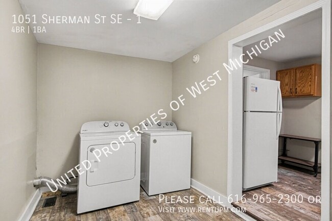 Building Photo - 1051 Sherman St SE