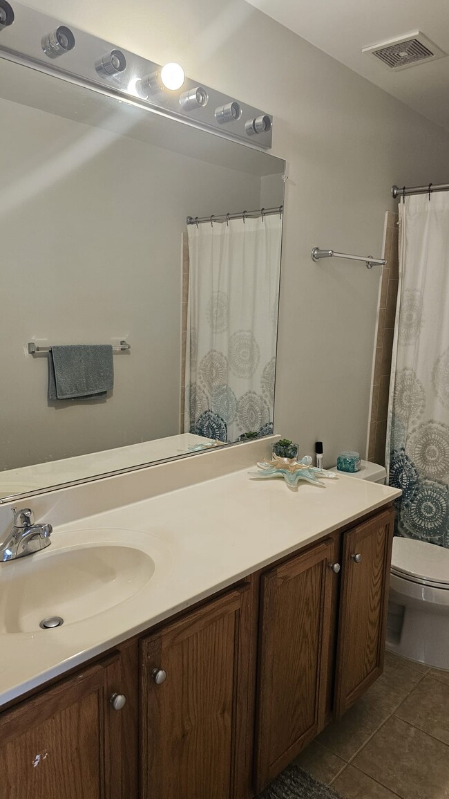 Building Photo - 7334 Hampton Manor Pl