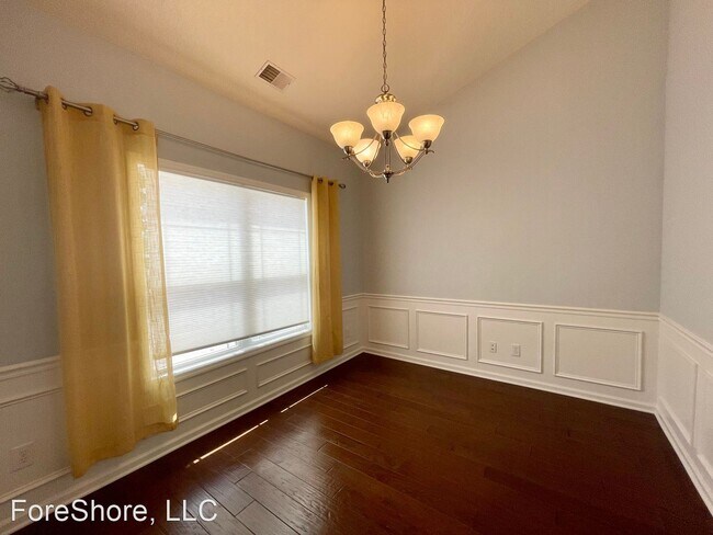 Building Photo - 3 br, 2 bath House - 16 Wyndham Dr.