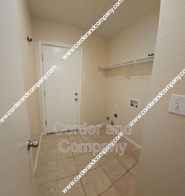 Building Photo - 10615 Monte Bello Ct NW