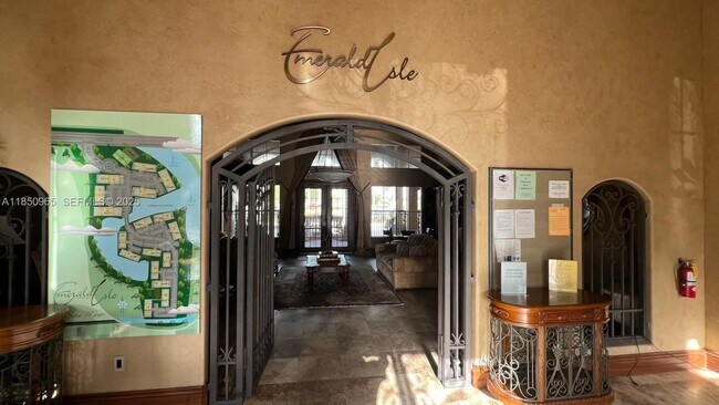 Building Photo - 4041 San Marino Blvd