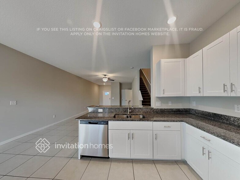 Building Photo - 5148 Forum Blvd