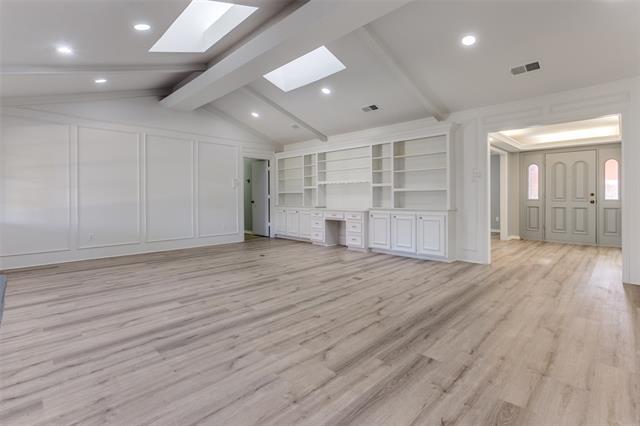 Building Photo - 5529 Tanbark Rd