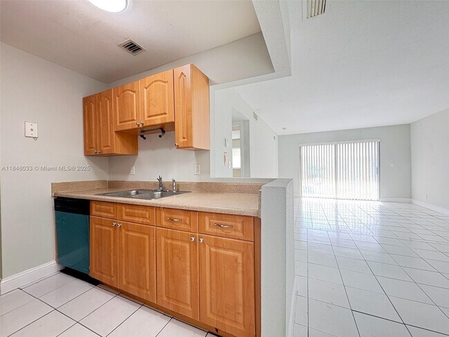Building Photo - 2842 NW 55th Ave