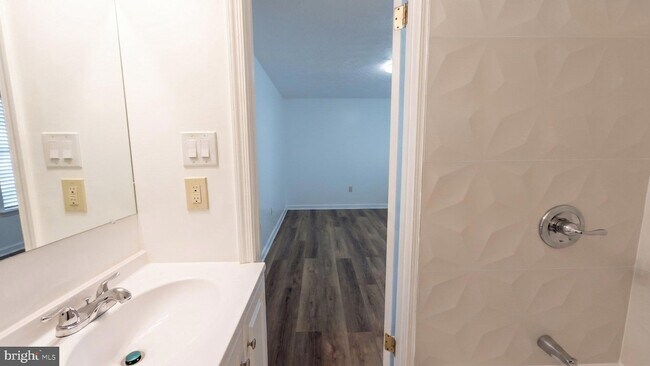Building Photo - 1463 Mobley Ct