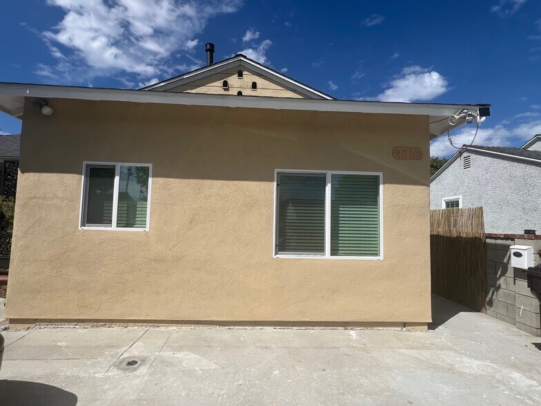 Building Photo - 9417 Tilmont St