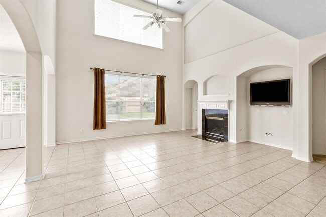 Building Photo - 3410 Walden Creek Ln