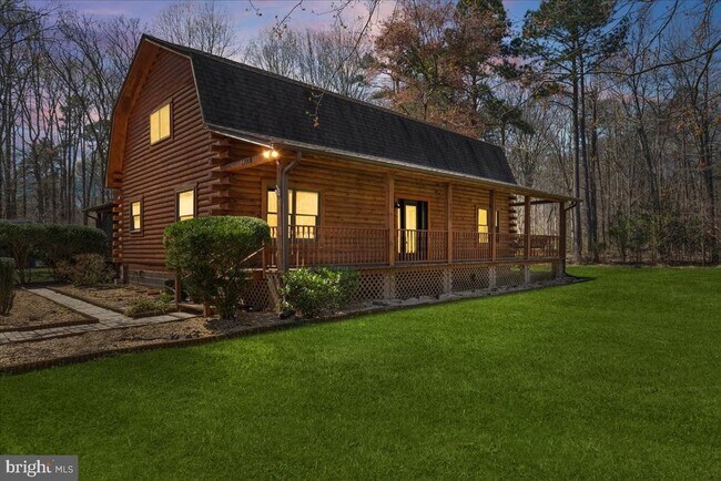 Building Photo - 2200 Blanchard Pl