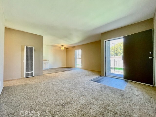 Building Photo - 815 N Rose Ave
