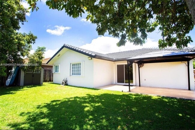 Building Photo - 7940 SW 163rd Pl