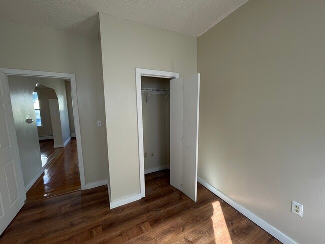 Building Photo - 509 Haverhill St