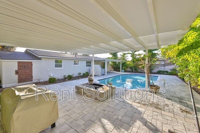 Building Photo - 12870 101st Way N