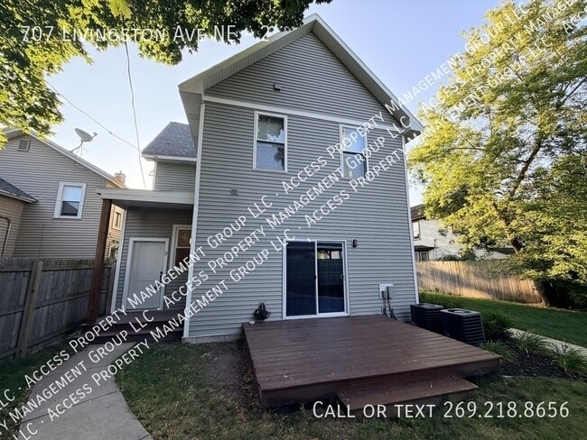 Building Photo - 707 Livingston Ave NE