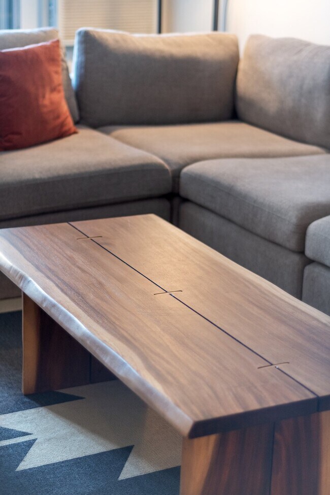 Building Photo - 4800 Hale Pky