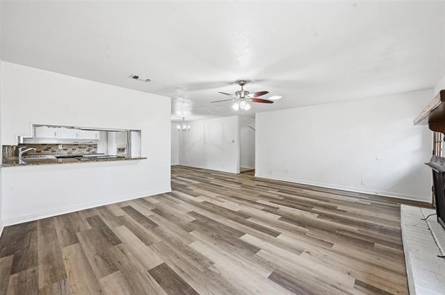 Building Photo - 1661 Juniper Ln