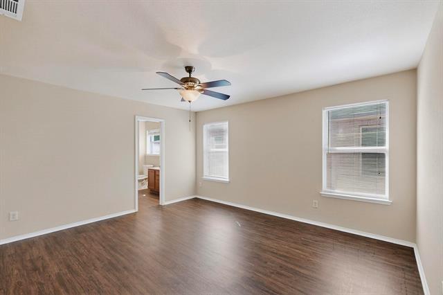 Building Photo - 9120 Sun Haven Way