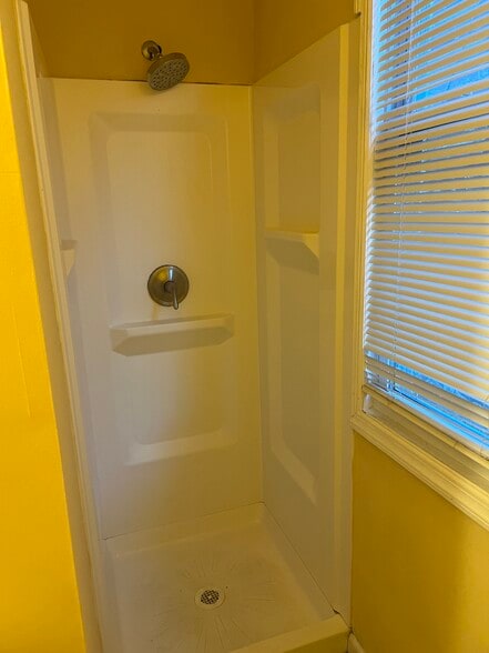 Building Photo - 109 Frank E Rodgers Blvd N