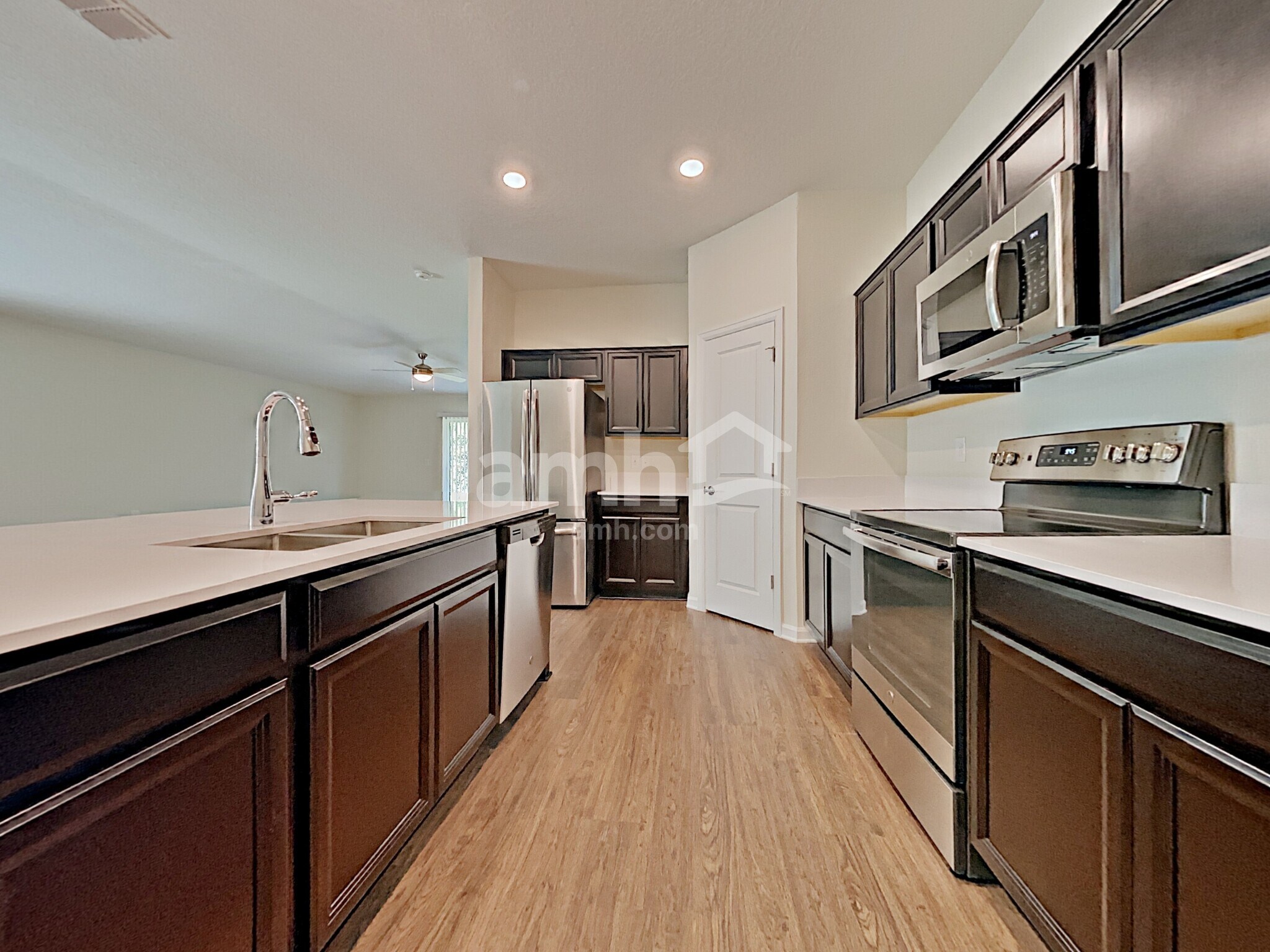 Building Photo - 4387 Seven Canyons Dr