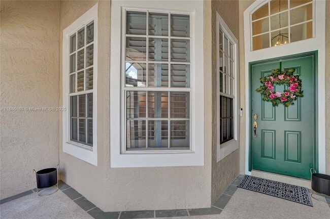 Building Photo - 1632 SW Harbour Isles Cir