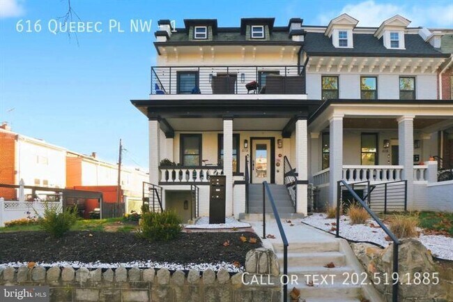Building Photo - 616 Quebec Place NW