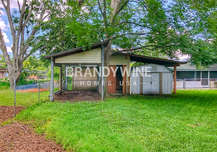 Building Photo - 7671 Vale Dr