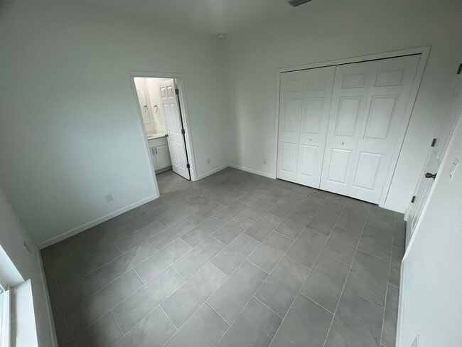 Building Photo - Delightful & Brand New 2 Bed-2 Bath Retreat in Lehigh Acres!