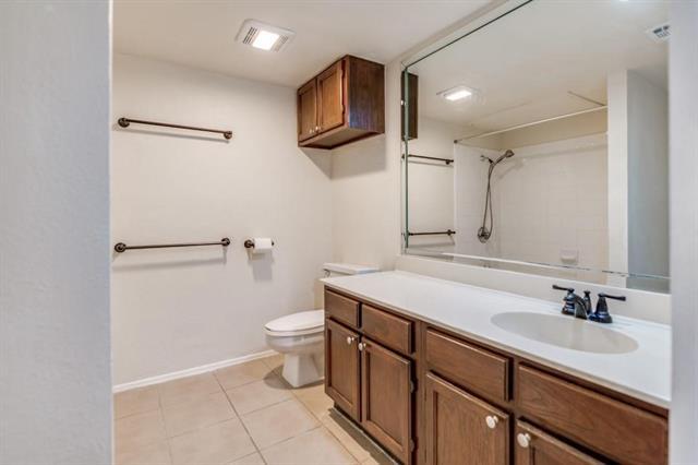 Building Photo - 1101 Brighton Dr