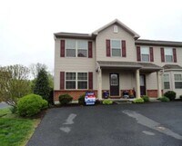 Building Photo - 6360 Creekbend Dr