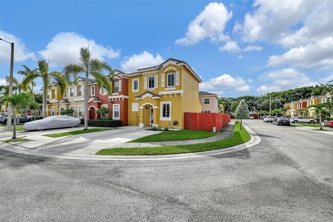 Building Photo - 640 SE 1st St