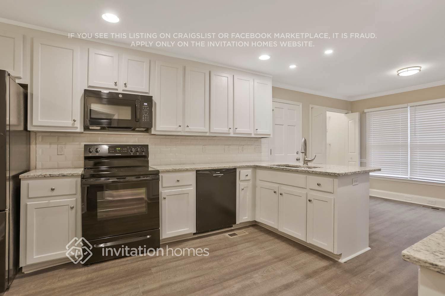 Building Photo - 1493 Fallsbrook Ct NW