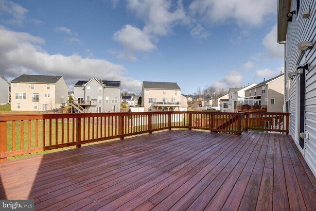Building Photo - 7536 San Diego Ct