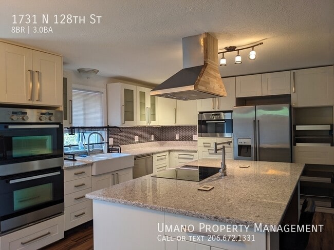 Building Photo - 1731 N 128th St