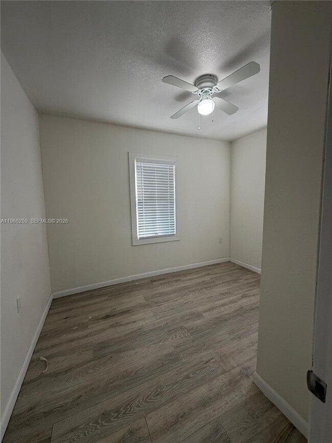 Building Photo - 140 NW 13th St