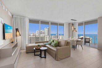 Building Photo - 4112 Jimmy Buffett Mem Hwy