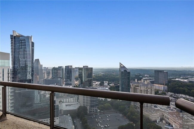 Building Photo - 3376 Peachtree Rd NE