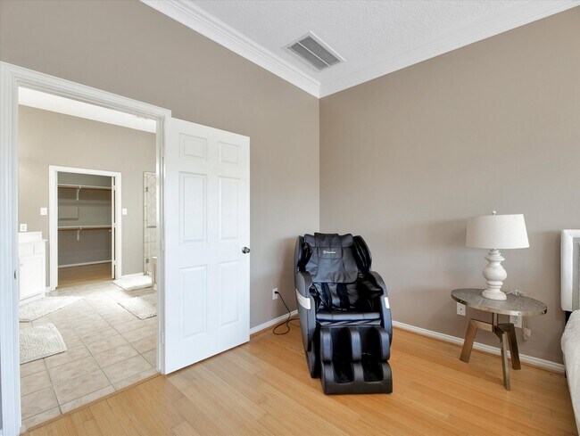 Building Photo - 18011 Darling Point Ct