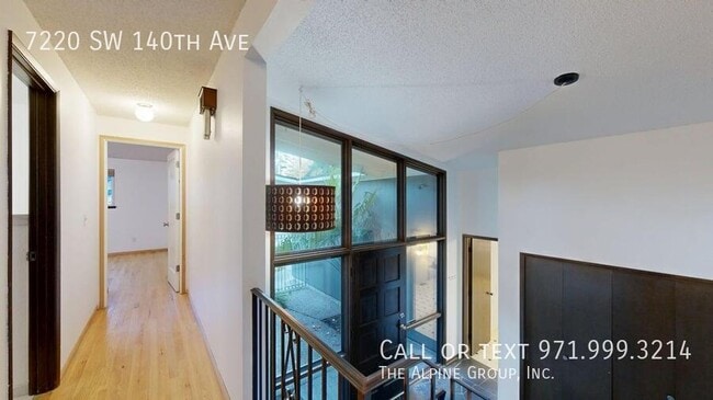 Building Photo - 7220 SW 140th Ave