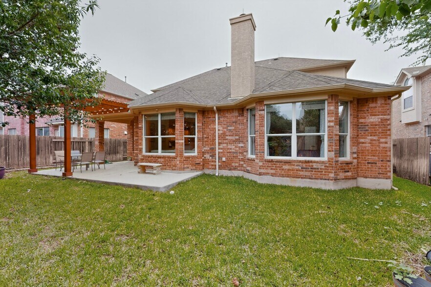 Building Photo - 2659 Salorn Way