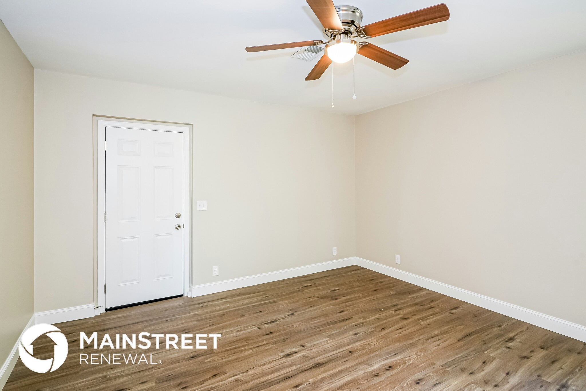 Building Photo - 152 2 Valley Rd