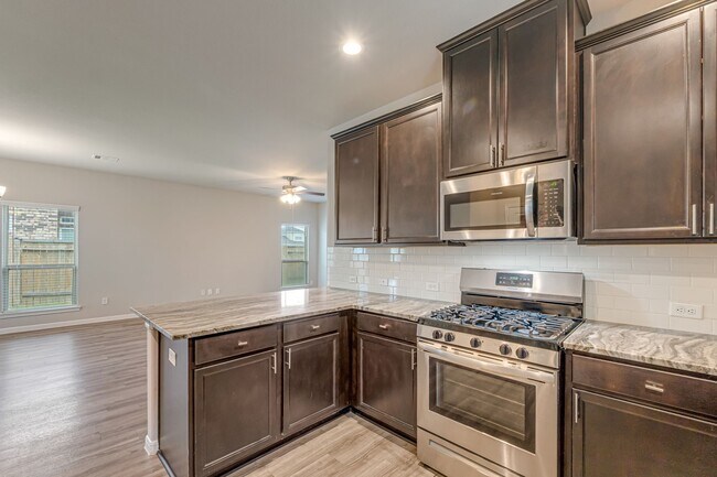 Building Photo - 10314 Birch Peak Dr