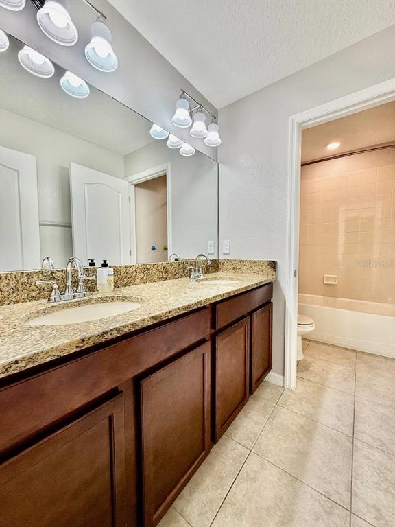 Building Photo - 12404 Ballentrae Forest Dr
