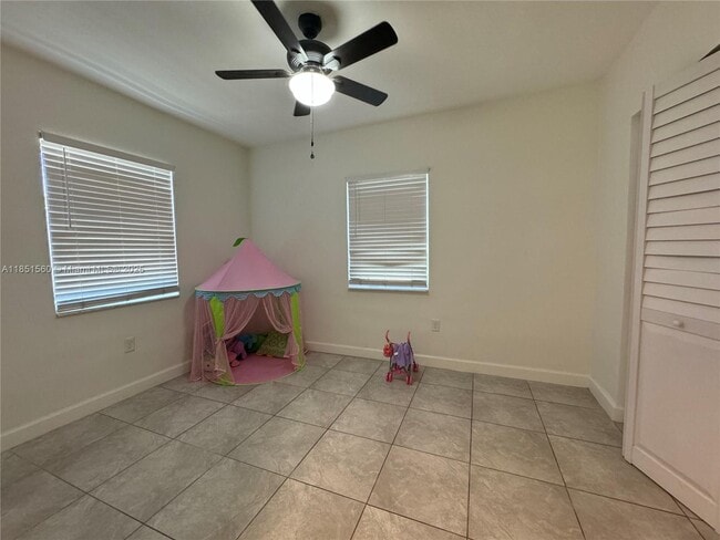 Building Photo - 795 NW 52nd St