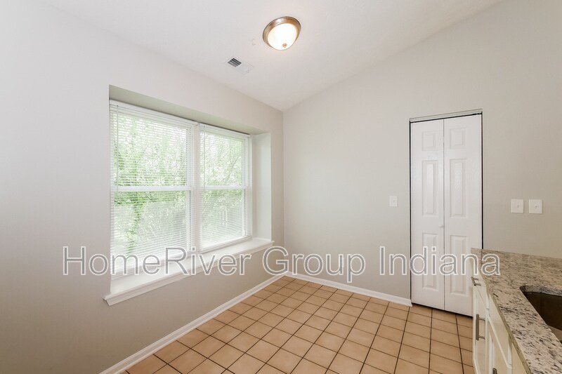 Building Photo - 4919 Wisteria Dr