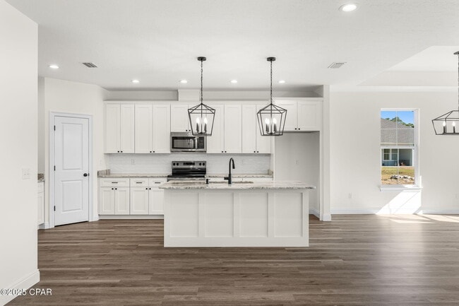 Building Photo - 9019 Laird St