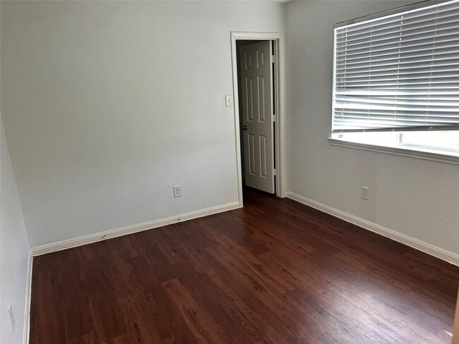 Building Photo - 21511 Donata Cir