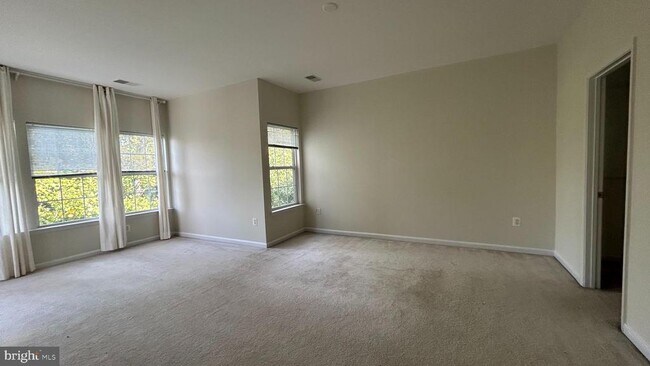 Building Photo - 13906 Gothic Dr