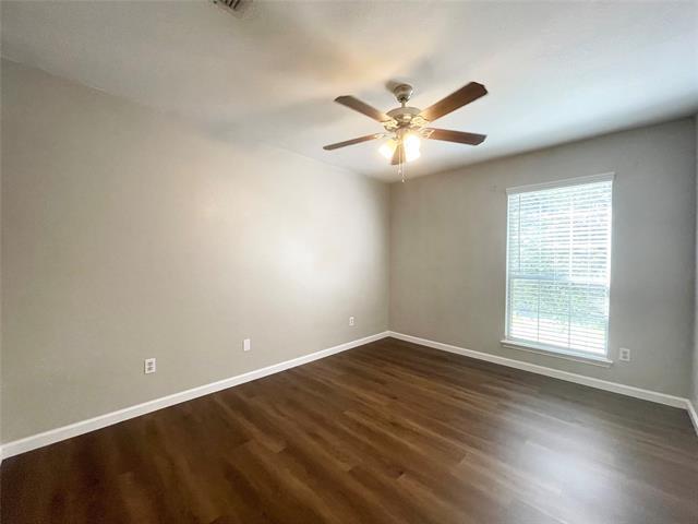 Building Photo - 4707 Sunflower Dr