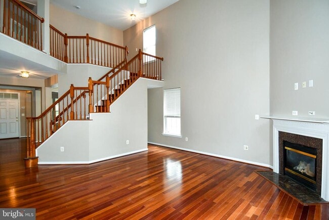 Building Photo - 13039 Quate Ln