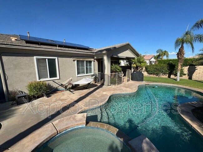 Building Photo - 137 Traviso Dr