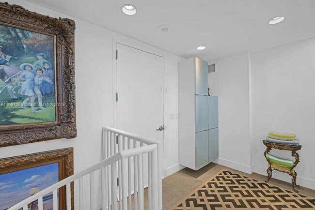 Building Photo - 1040 Biscayne Blvd